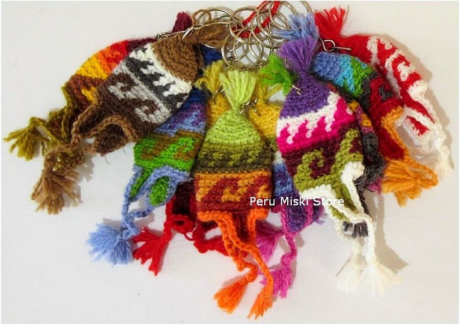Keyrings, keychains, charms, Chullos handmade in Peru