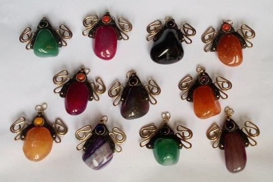 Large agate pendants with filigree