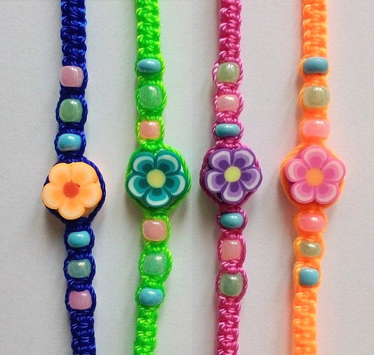 Friendship Bracelets with fimo flowers
