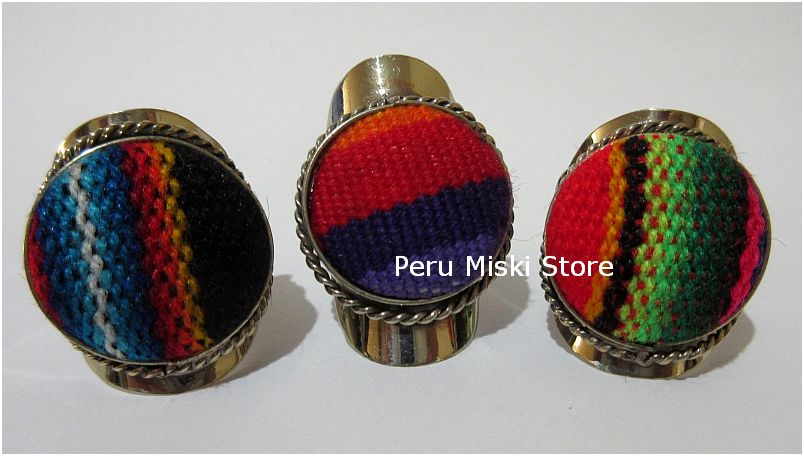 Alpaca silver rings with peruvian manta